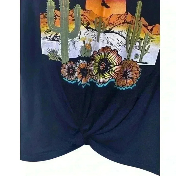 Women’s Graphic Sleeveless Hem Knotted Tee-NWOT - Picture 6 of 7